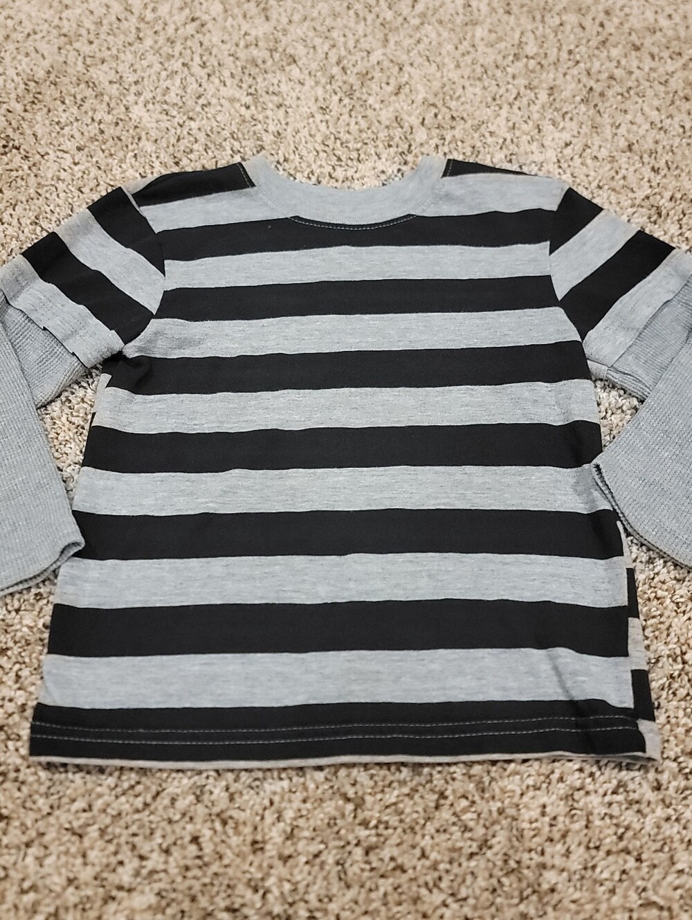 Garanimals Pullover T Shirt Boys Size 5T Black Gray Stripe Long Sleeve Crew Top